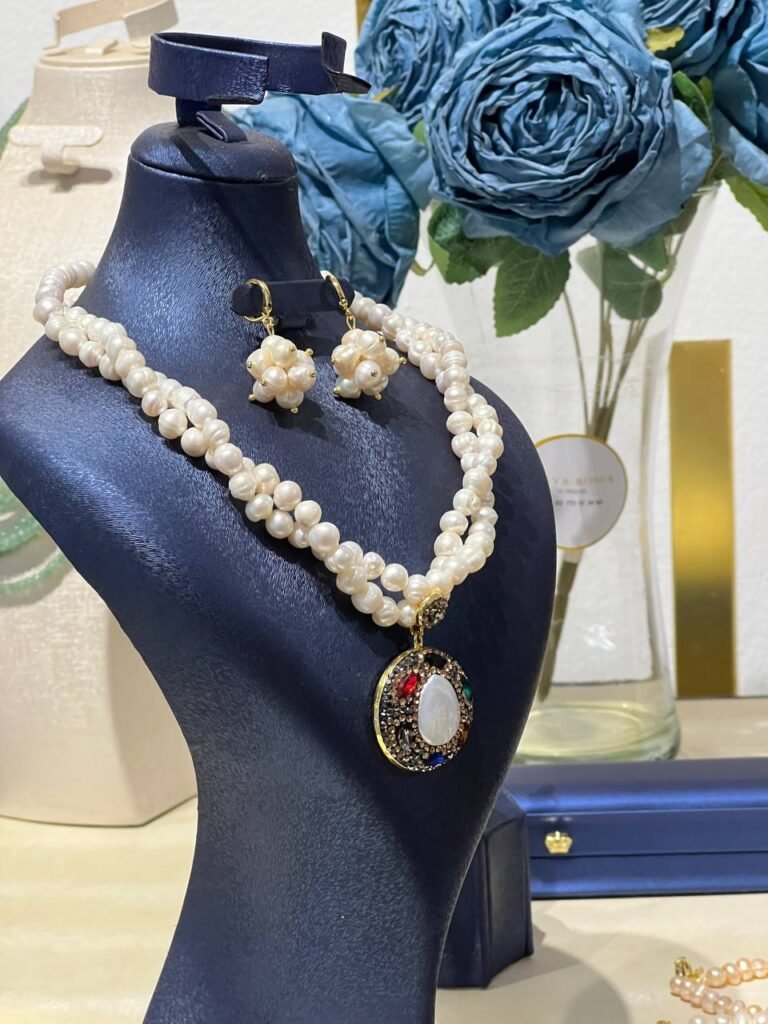 "Collier Perle Djouher et Bronze Brava Bijoux".